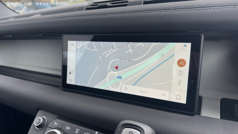 Land Rover Defender 3.0 D250 X-Dynamic SE 90 3dr Auto Diesel Estate